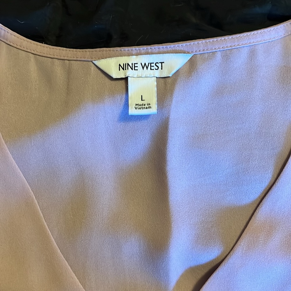 Blouse - Picture 2 of 7